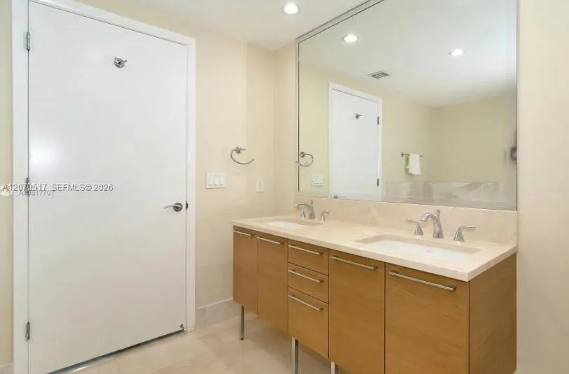 Address Not Shown Sunny Isles Beach, FL 33160