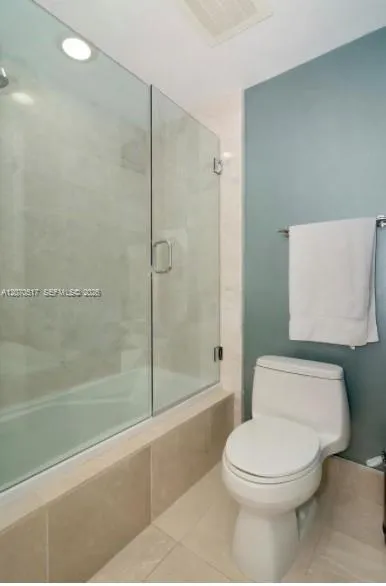 Address Not Shown Sunny Isles Beach, FL 33160
