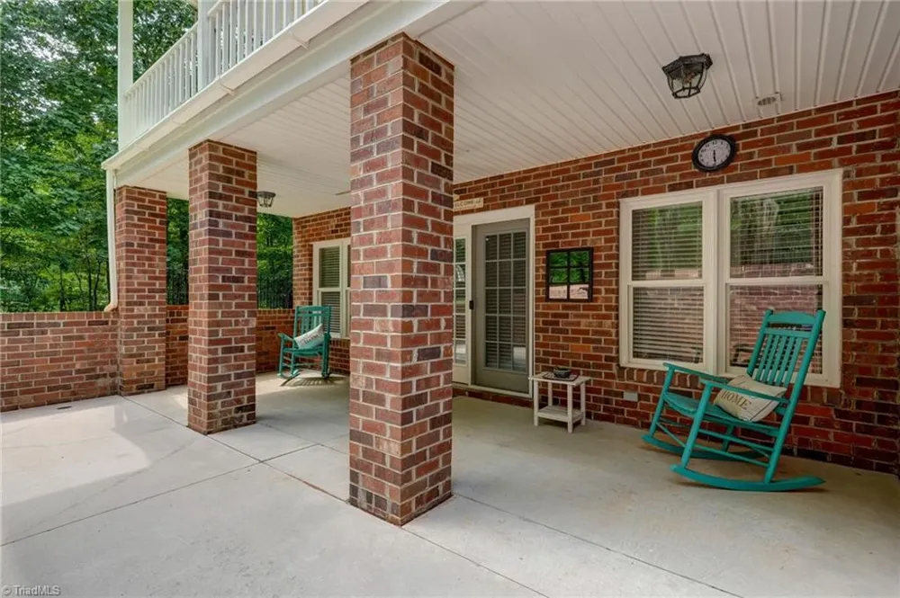 3608 Summit Lakes Drive Browns Summit, NC 27214