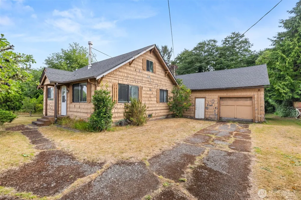 802 S Montesano Street Westport, WA 98595