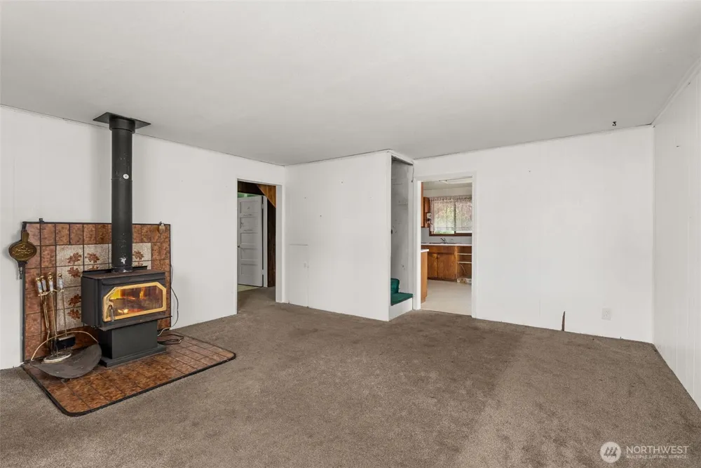 802 S Montesano Street Westport, WA 98595