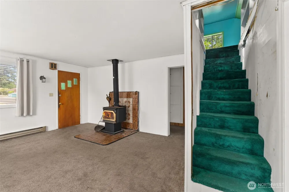 802 S Montesano Street Westport, WA 98595
