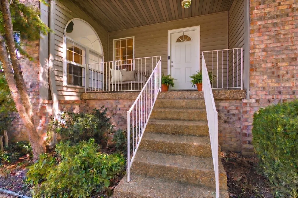 772 Dover Glen Dr Antioch, TN 37013