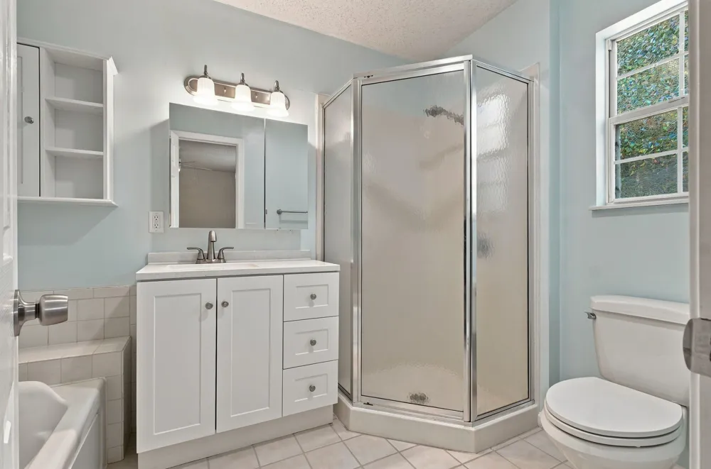 772 Dover Glen Dr Antioch, TN 37013