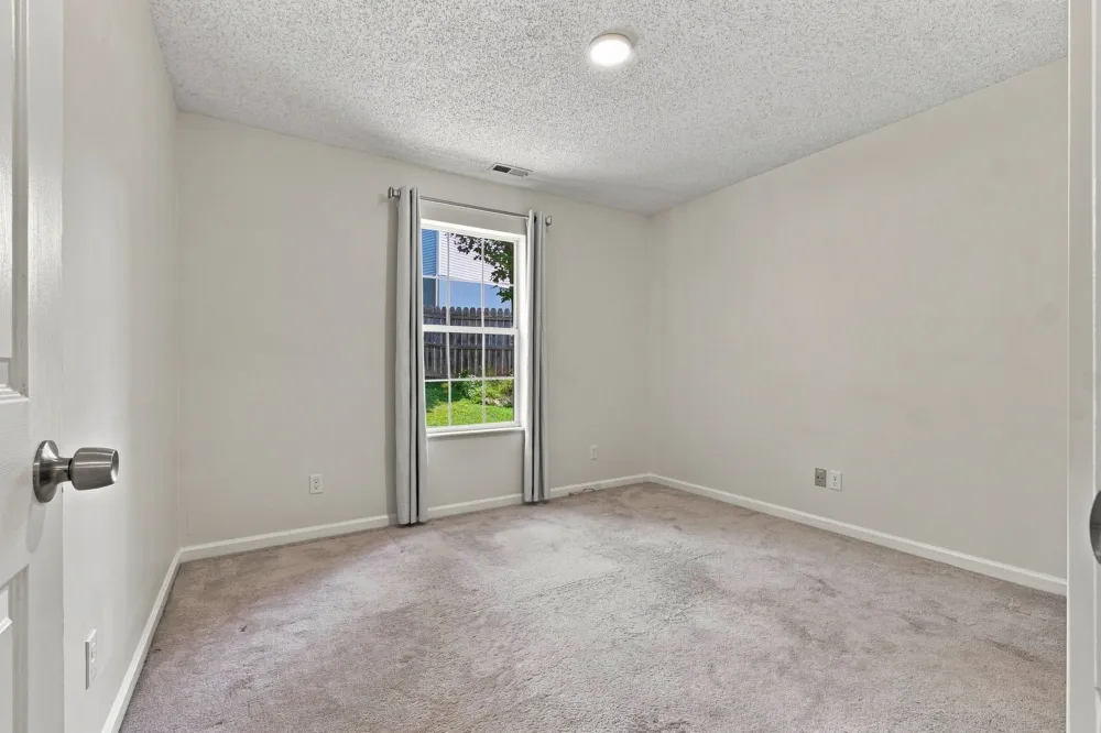 772 Dover Glen Dr Antioch, TN 37013