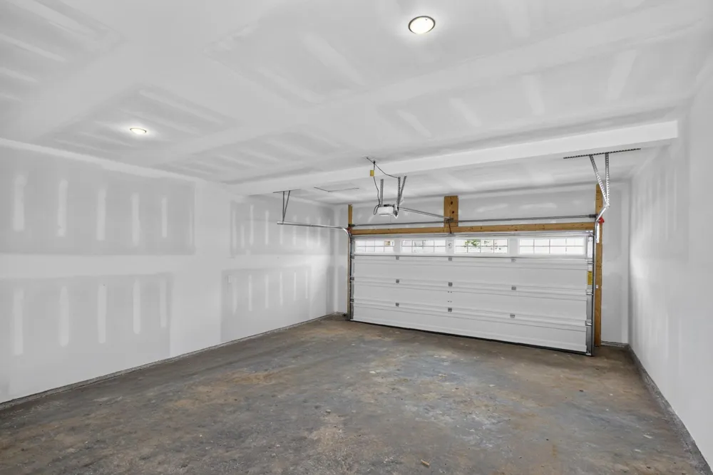 5020 Salient Dr Spring Hill, TN 37174