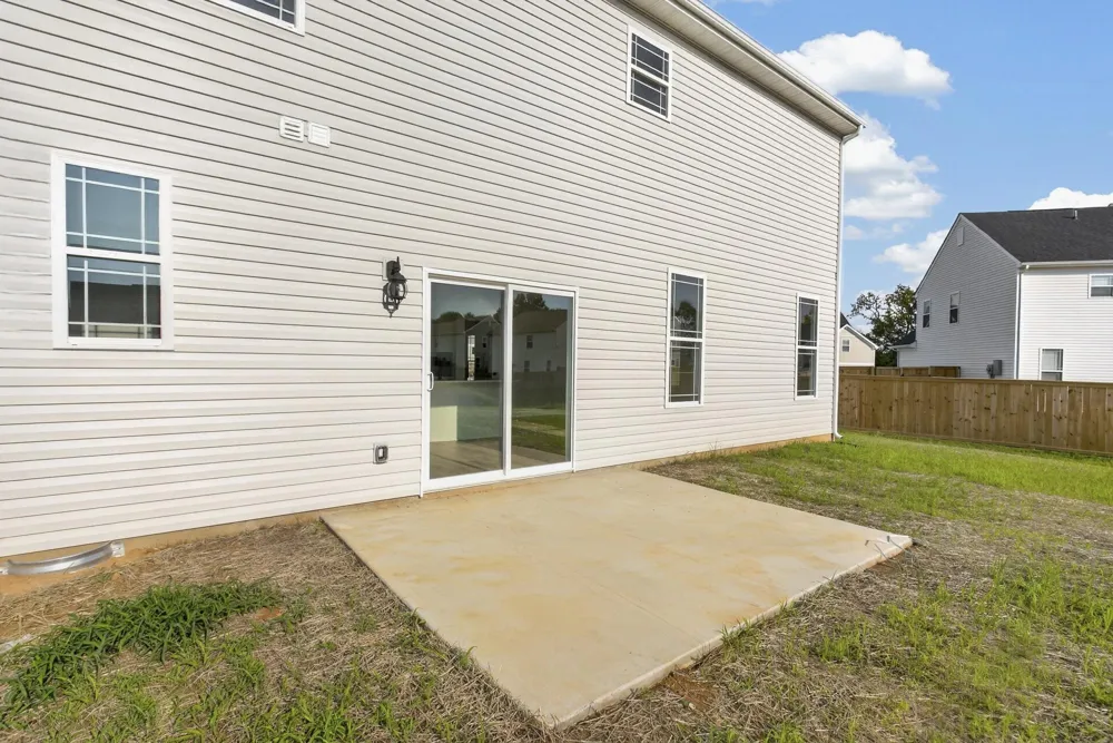 5020 Salient Dr Spring Hill, TN 37174