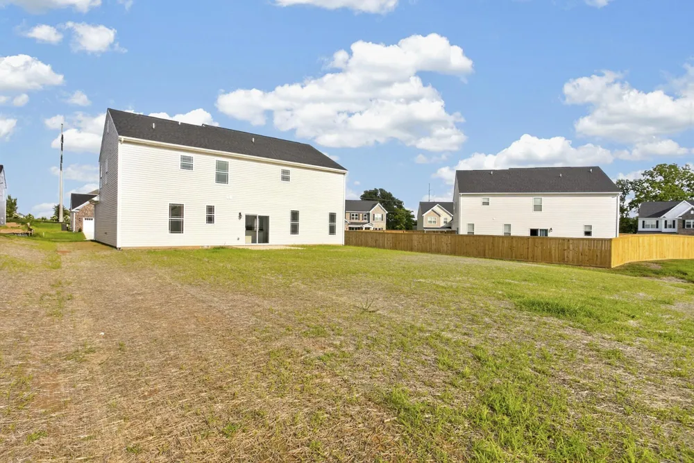 5020 Salient Dr Spring Hill, TN 37174