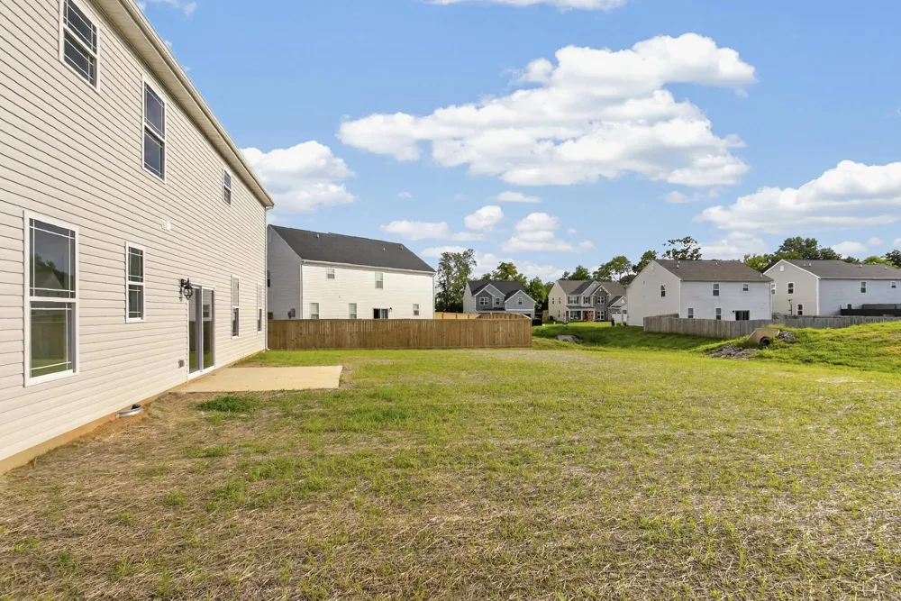 5020 Salient Dr Spring Hill, TN 37174