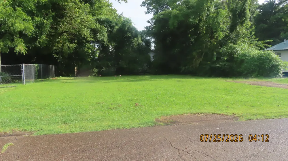 326 Allen Ave Jackson, TN 38301