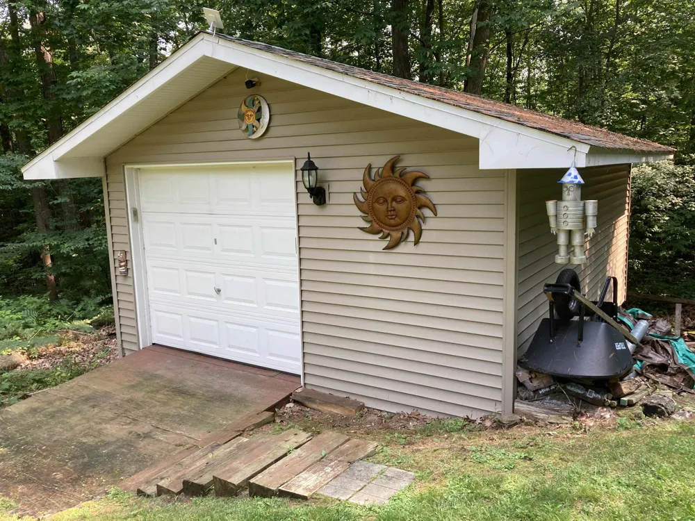 3548 Lakeside Drive Hill Township, MI 48635