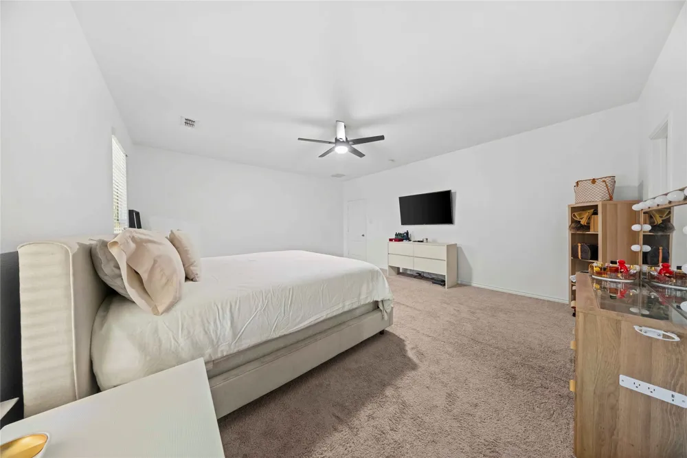 741 Jewelflower Drive DeSoto, TX 75115