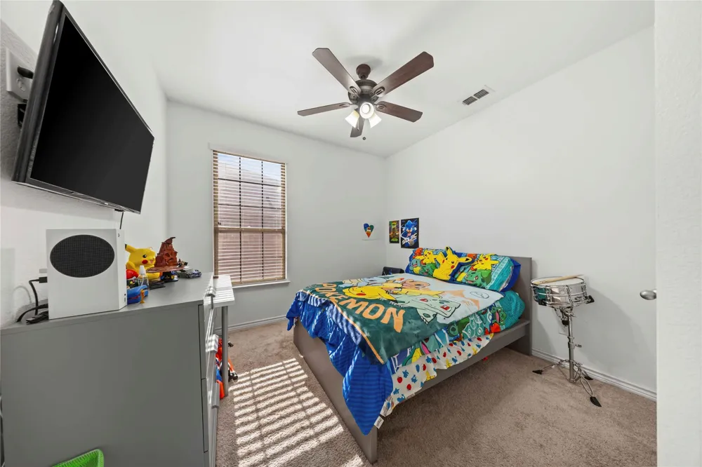 741 Jewelflower Drive DeSoto, TX 75115