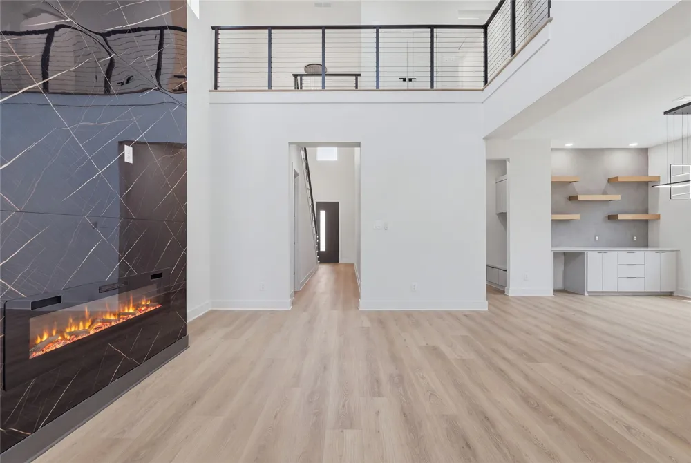 1710 Toronto Street Dallas, TX 75212