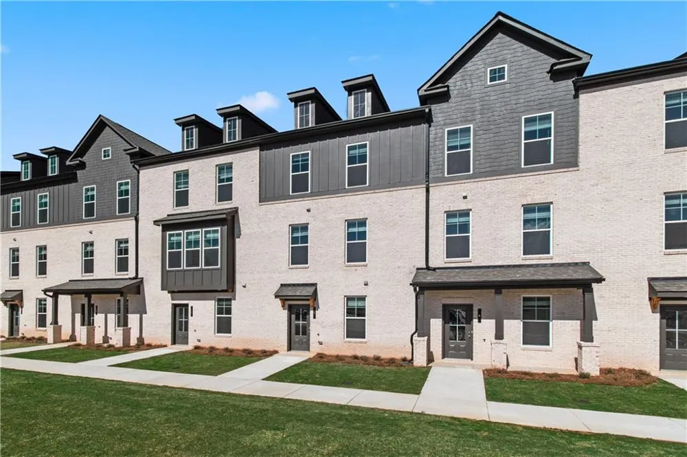 2810 Daybreak Lane Newnan, GA 30265
