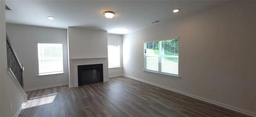 523 Grover Street Hoschton, GA 30548
