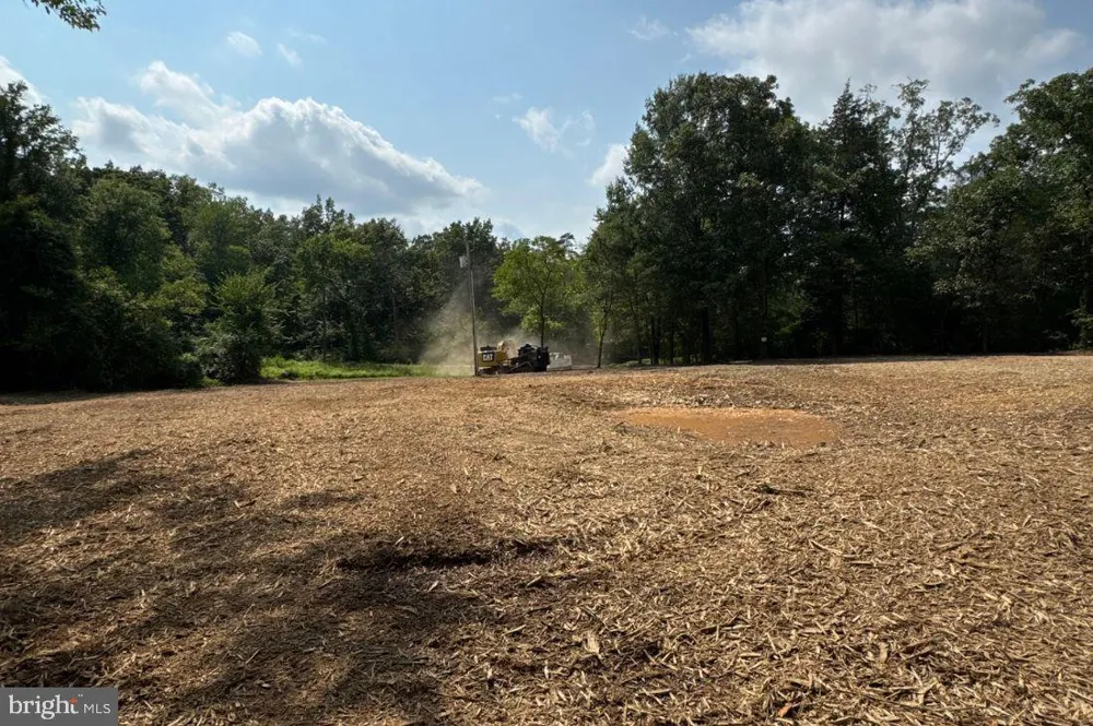 5122 MIDLAND ROAD Midland, VA 22728