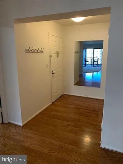 5904 MOUNT EAGLE DRIVE #817 Alexandria, VA 22303