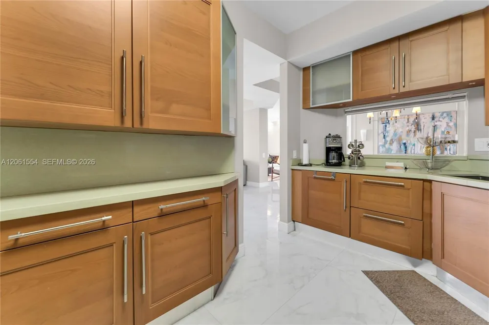 888 Brickell Key Dr #508 Miami, FL 33131