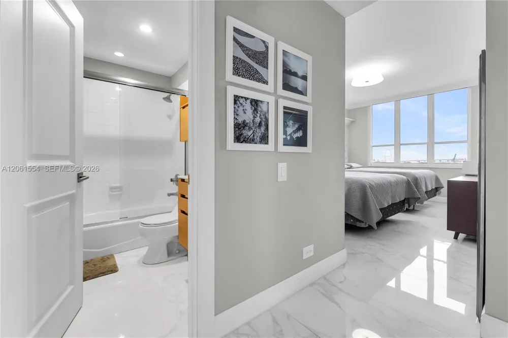 888 Brickell Key Dr #508 Miami, FL 33131