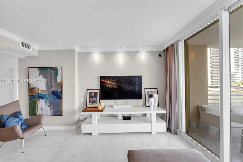 888 Brickell Key Dr #508 Miami, FL 33131