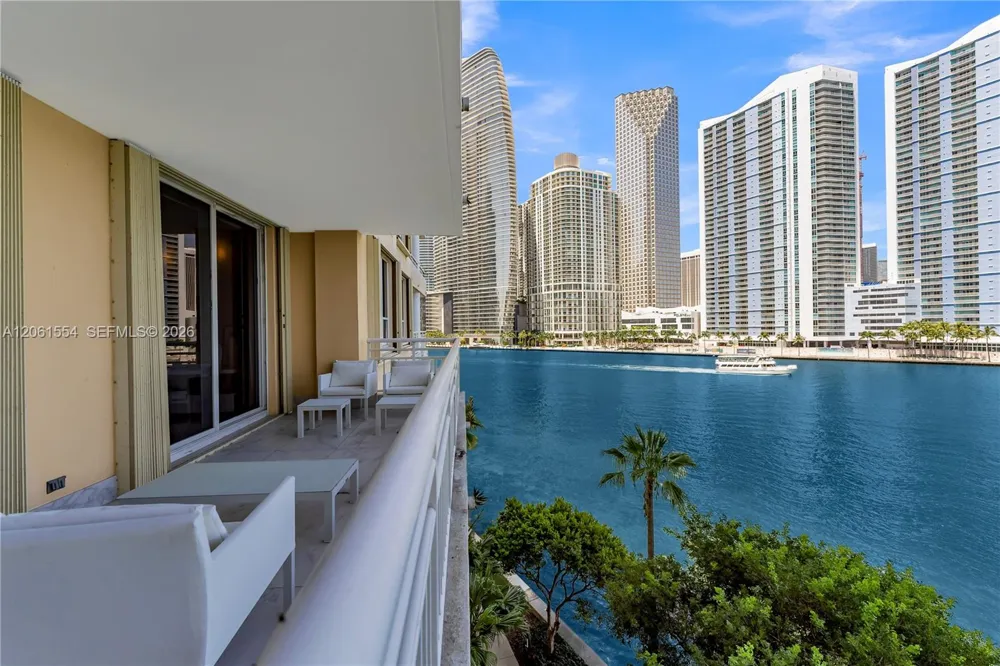 888 Brickell Key Dr #508 Miami, FL 33131