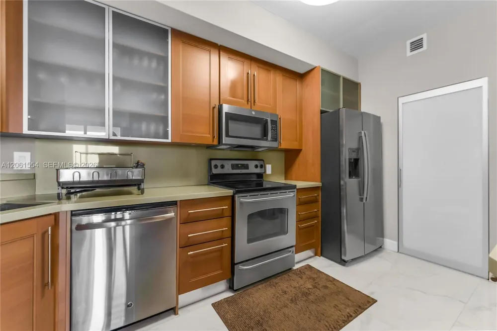 888 Brickell Key Dr #508 Miami, FL 33131
