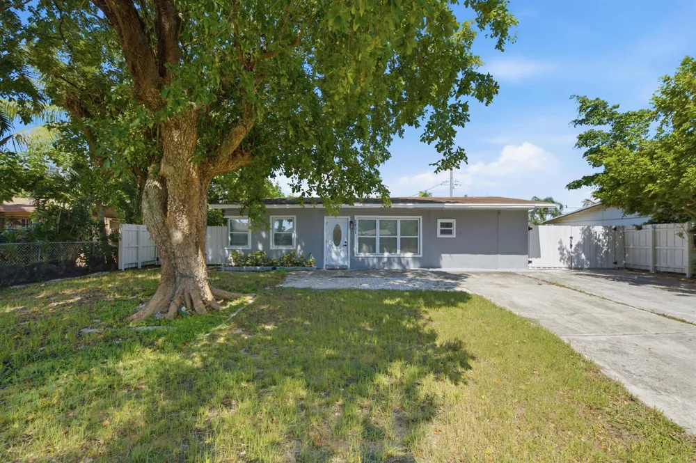 2801 NE 8TH TERRACE Pompano Beach, FL 33064