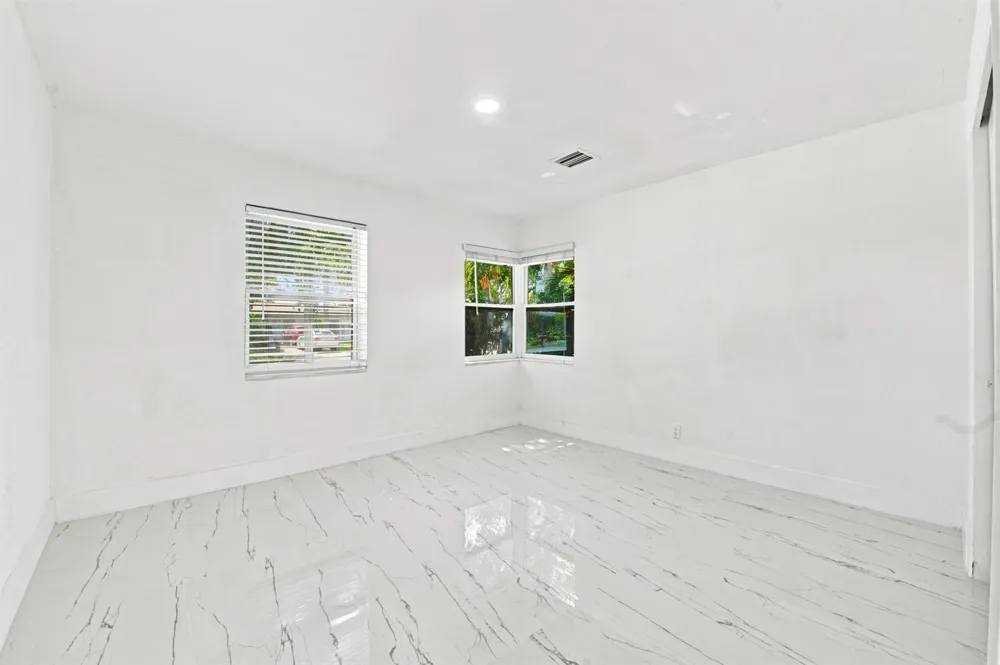 2801 NE 8TH TERRACE Pompano Beach, FL 33064
