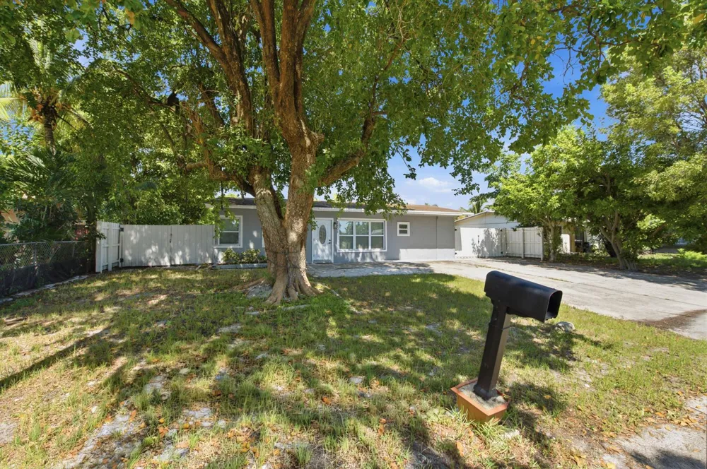 2801 NE 8TH TERRACE Pompano Beach, FL 33064