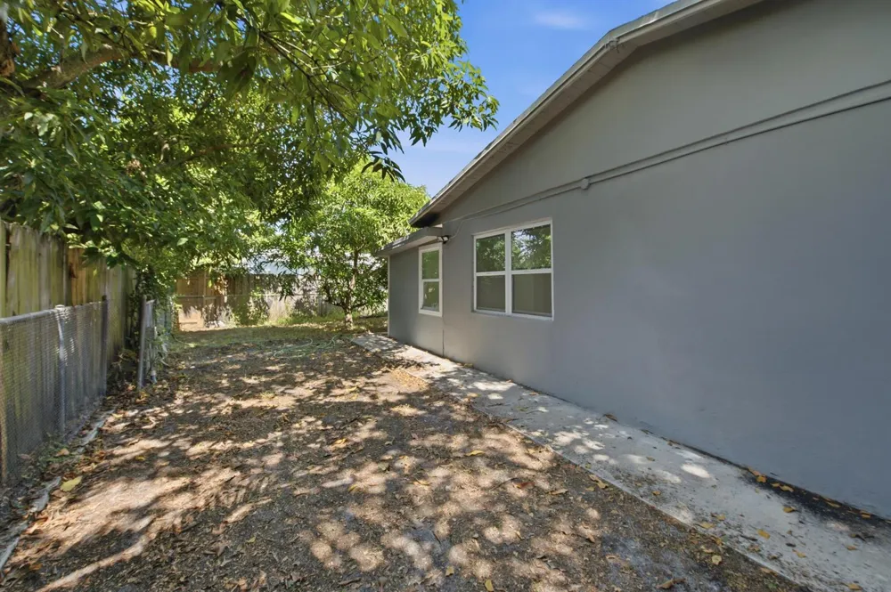 2801 NE 8TH TERRACE Pompano Beach, FL 33064