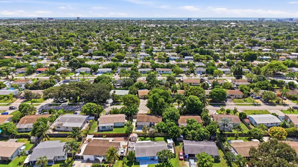 2801 NE 8TH TERRACE Pompano Beach, FL 33064