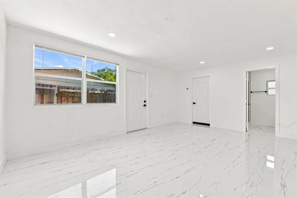 2801 NE 8TH TERRACE Pompano Beach, FL 33064