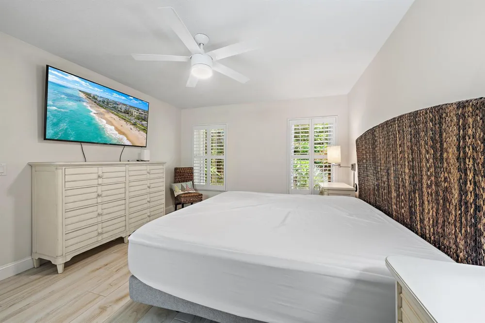 11139 SE Sea Pines Circle Hobe Sound, FL 33455