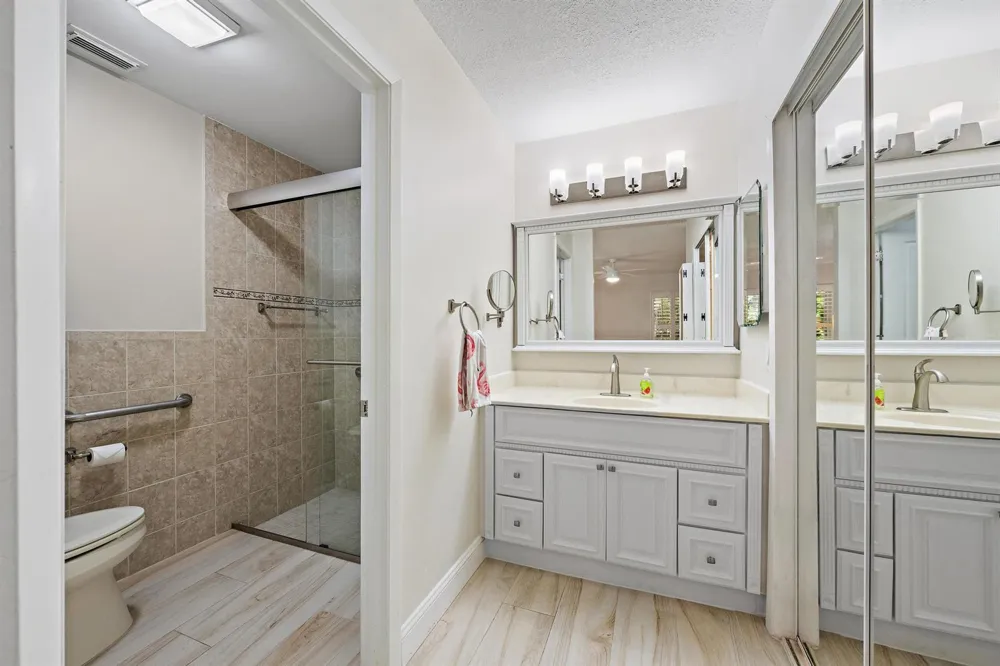 11139 SE Sea Pines Circle Hobe Sound, FL 33455