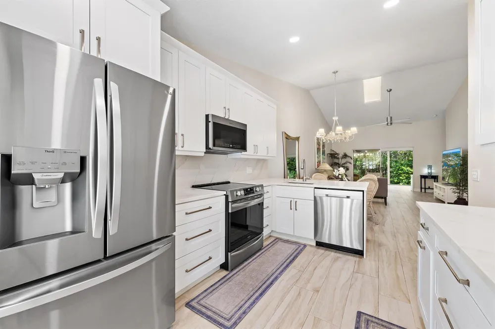 11139 SE Sea Pines Circle Hobe Sound, FL 33455