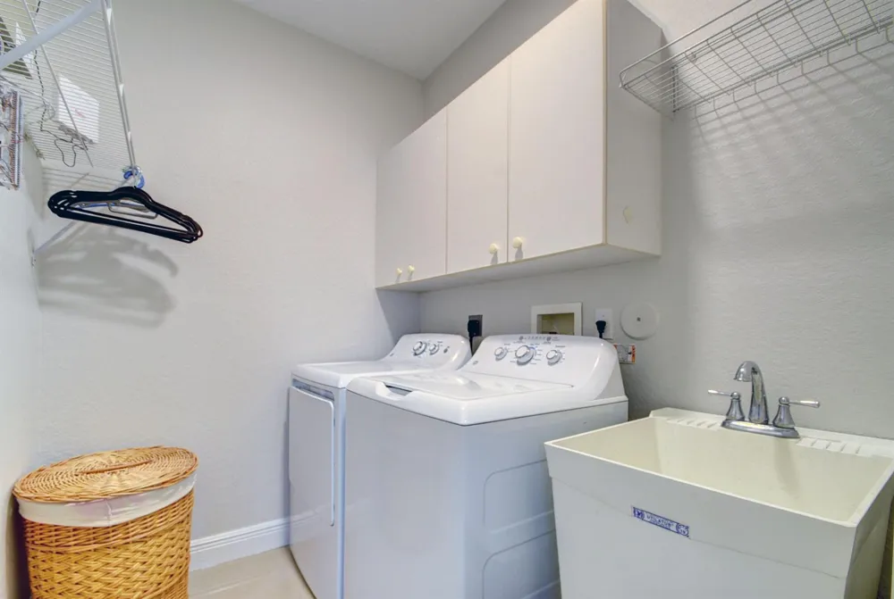 4006 BAHIA ISLE CIRCLE Wellington, FL 33449