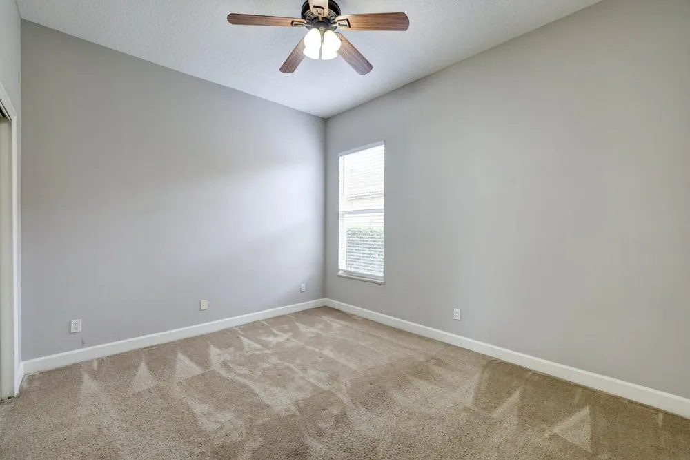 833 SW Vineland Court Port St. Lucie, FL 34986