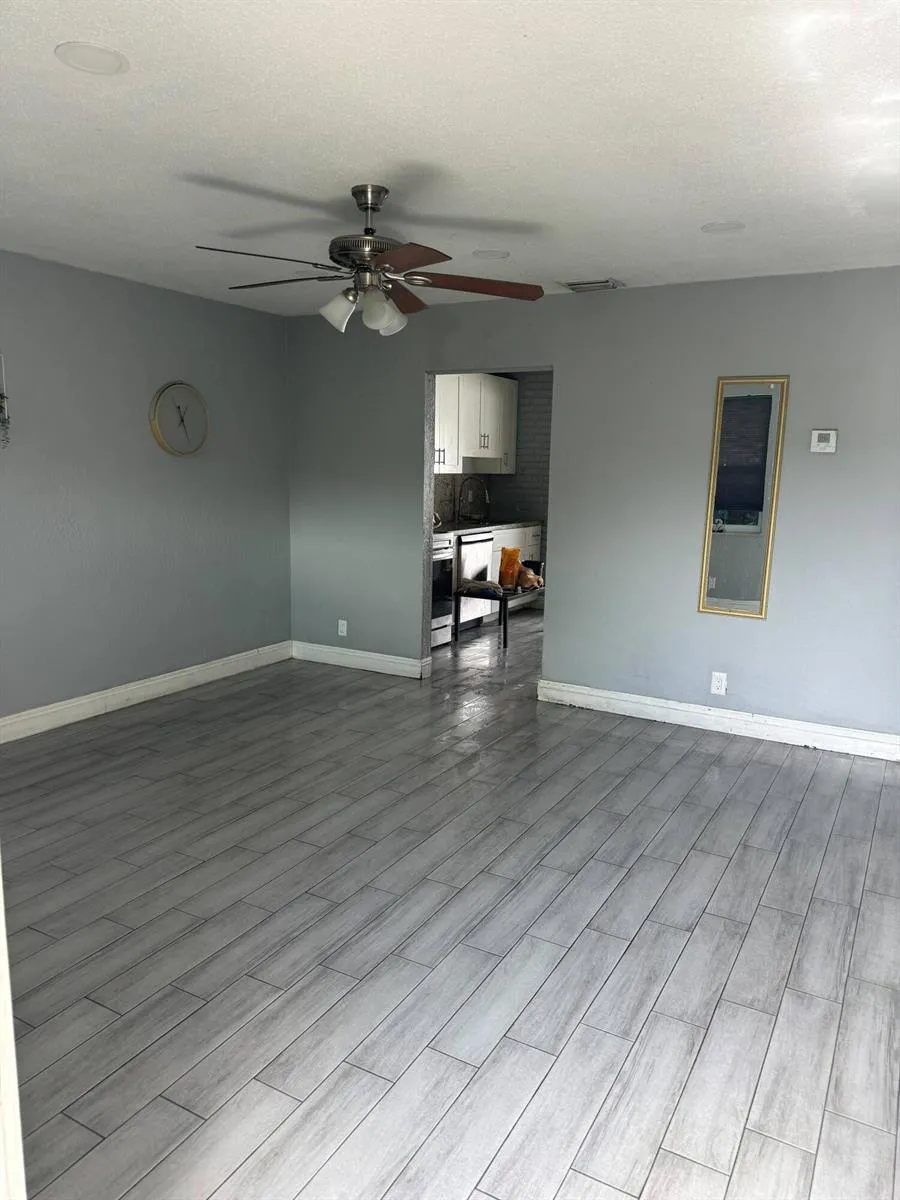 1051 SW 32nd Court #2 Fort Lauderdale, FL 33315