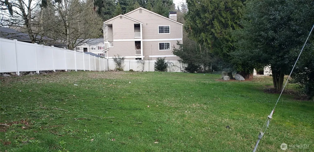 335 XX 18th Avenue S Federal Way, WA 98003
