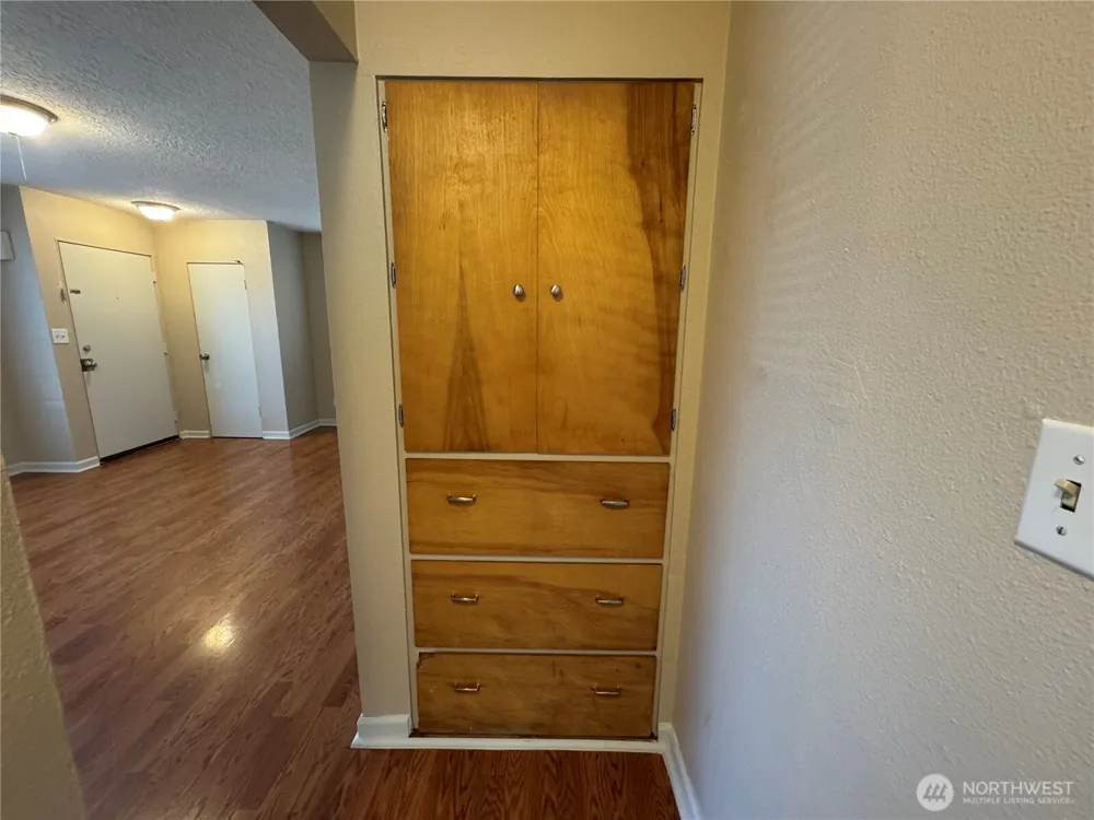 352 28th Avenue Longview, WA 98632