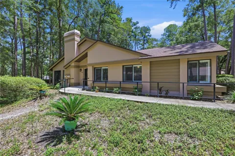 4039 NW 23RD CIRCLE