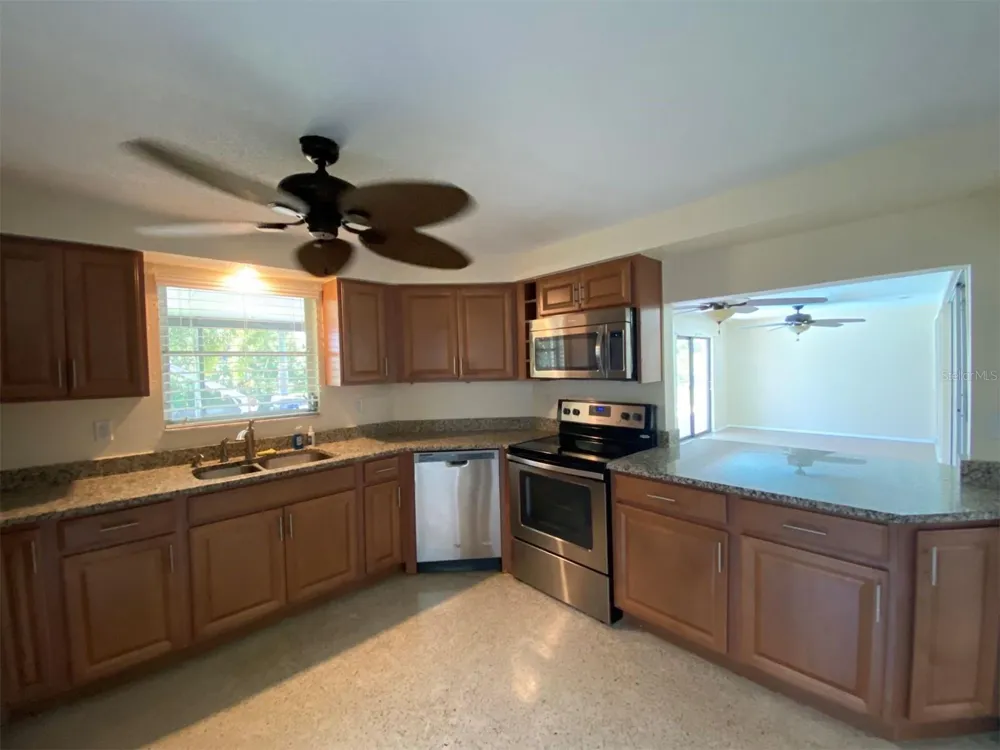 165 DARTMOUTH DRIVE NW Port Charlotte, FL 33952