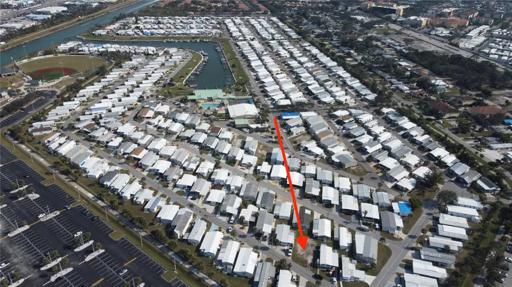 649 GREEN CIRCLE Venice, FL 34285