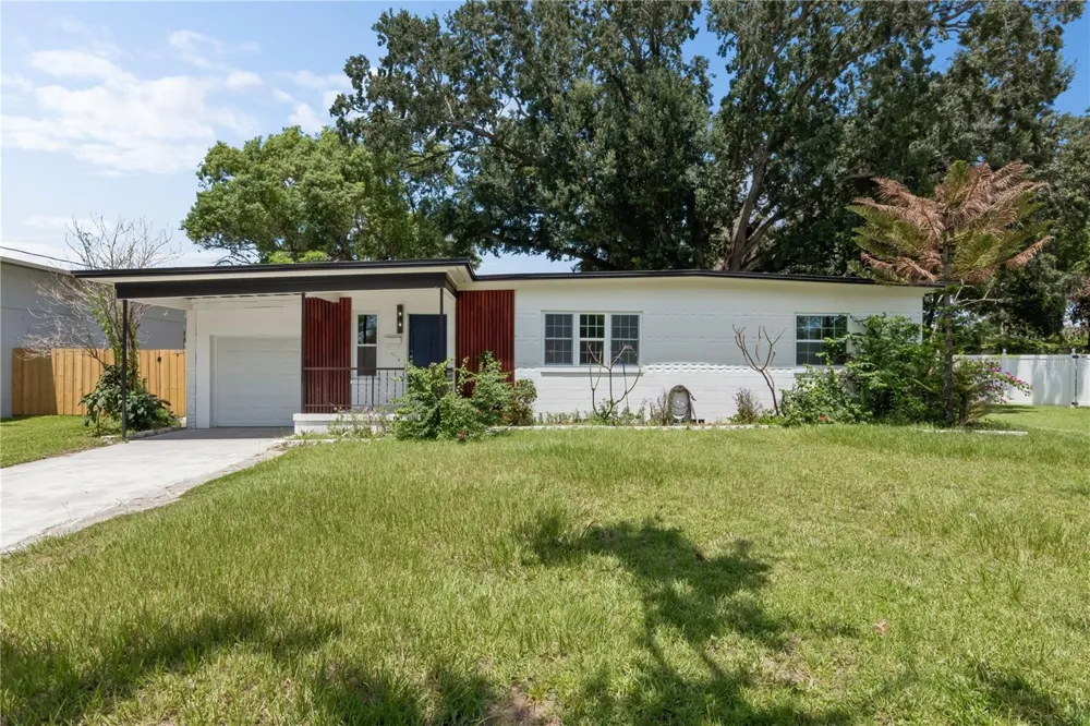 2639 BETTY STREET Orlando, FL 32803
