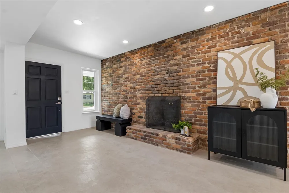 2639 BETTY STREET Orlando, FL 32803