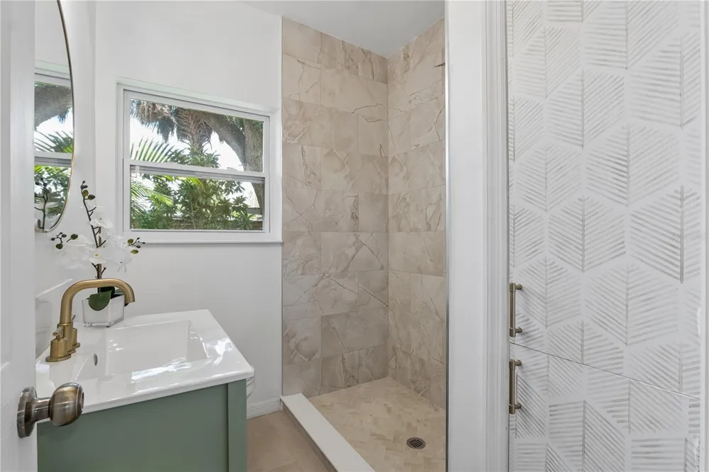 2639 BETTY STREET Orlando, FL 32803