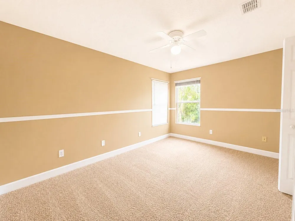 8650 TARA OAKS COURT Orlando, FL 32836