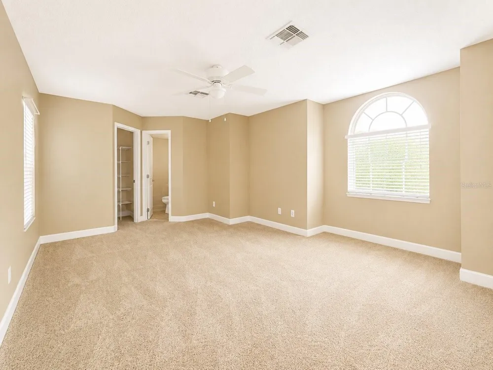8650 TARA OAKS COURT Orlando, FL 32836