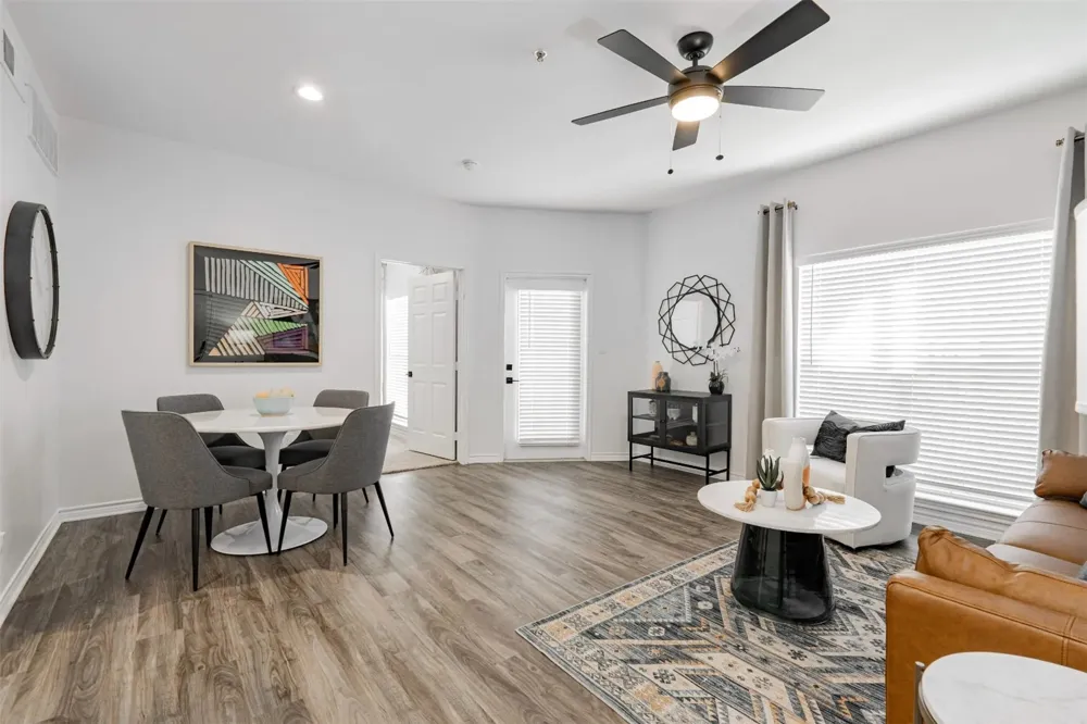 1600 9th Street #B2R Midlothian, TX 76065